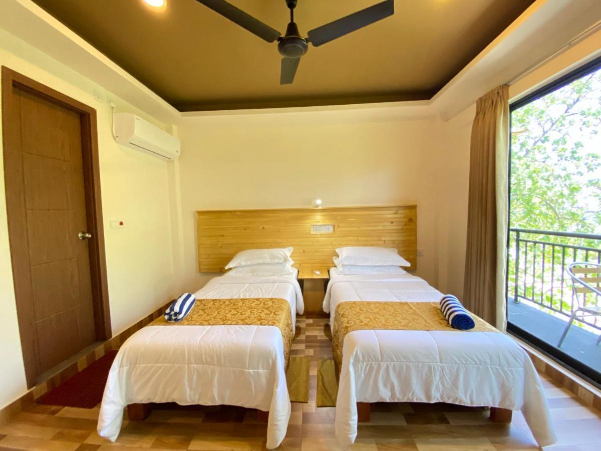 Paguro Seaview Hotel Bodufolhudhoo Ngoại thất bức ảnh