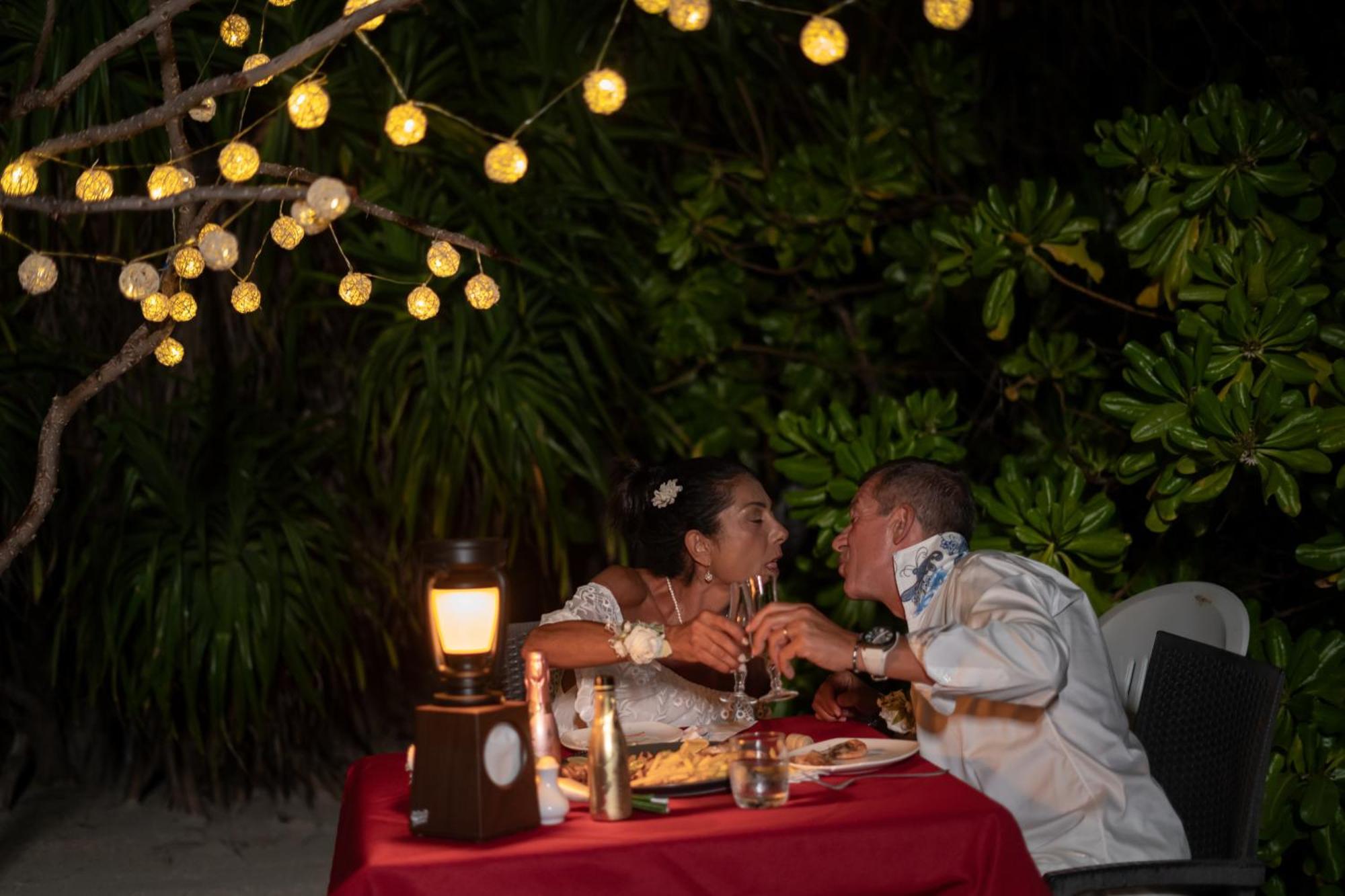 Paguro Seaview Hotel Bodufolhudhoo Ngoại thất bức ảnh