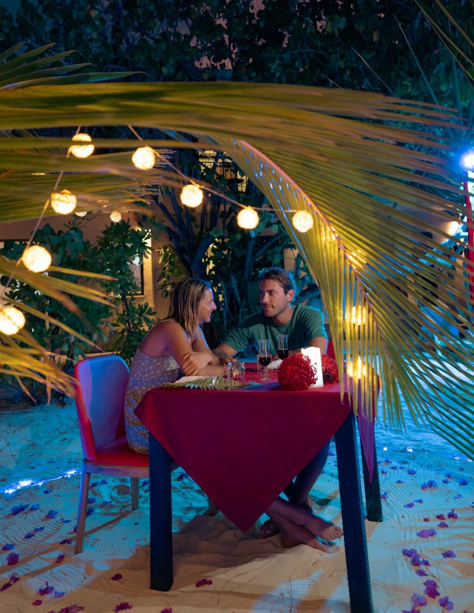 Paguro Seaview Hotel Bodufolhudhoo Ngoại thất bức ảnh